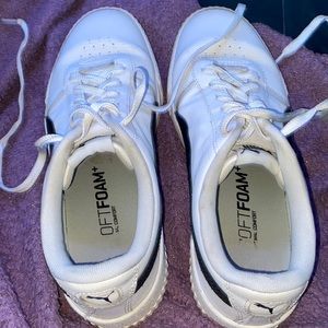 Women’s puma size 9.5